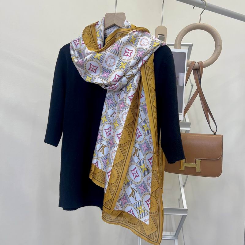 LV silk scarf 90-180cm E03
